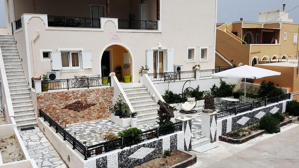 Villa Agas Karterados  Buitenkant foto