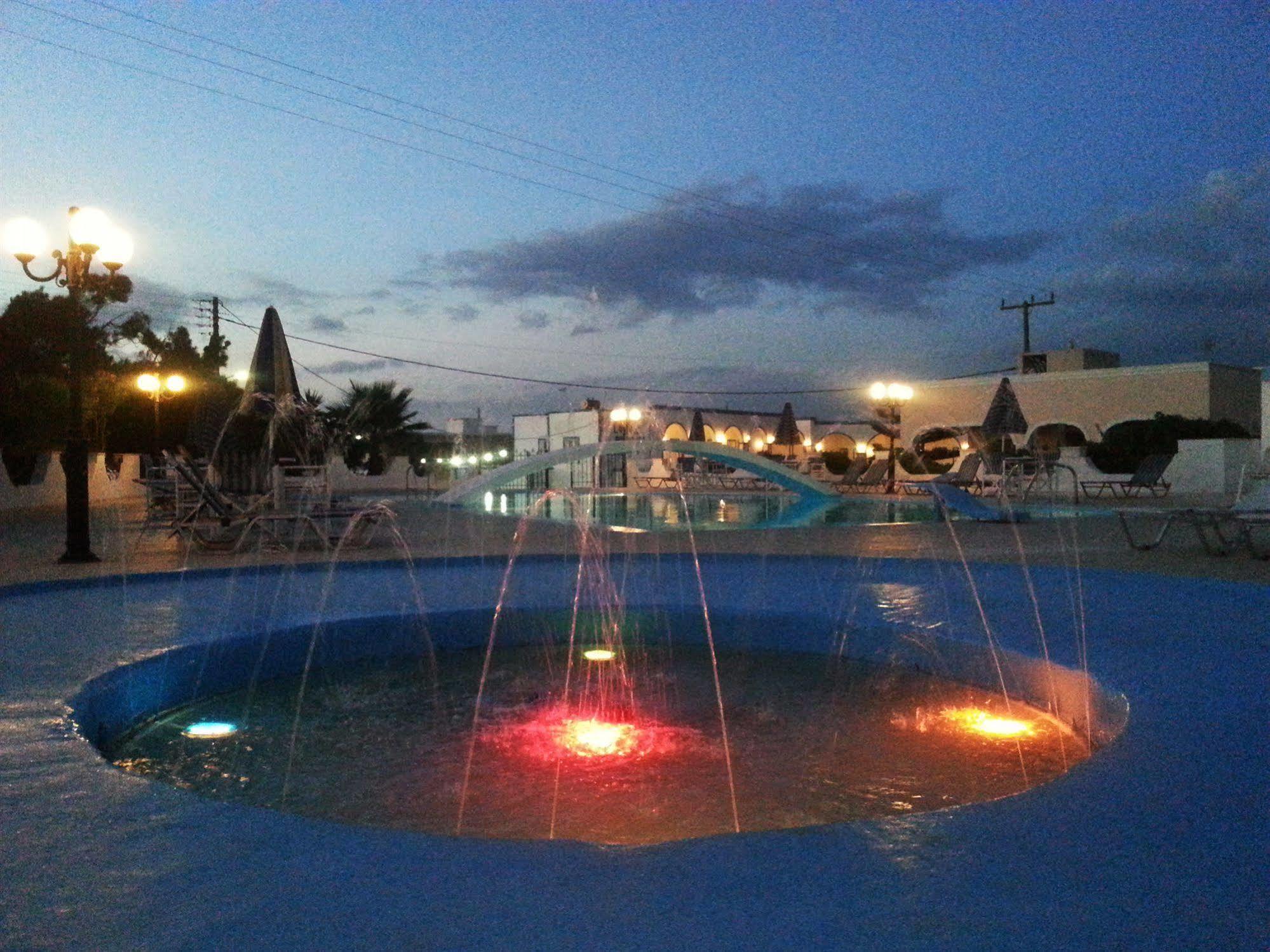 Villa Agas Karterados  Buitenkant foto